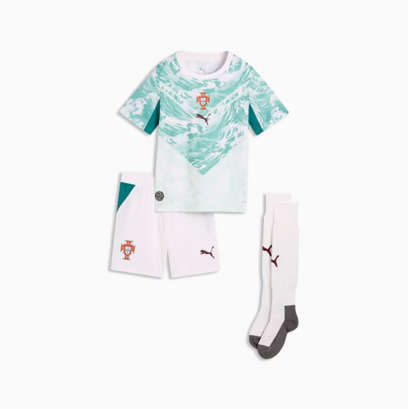 Kit Enfant Portugal Extérieur 2026 — Maillot, Short & Chaussettes