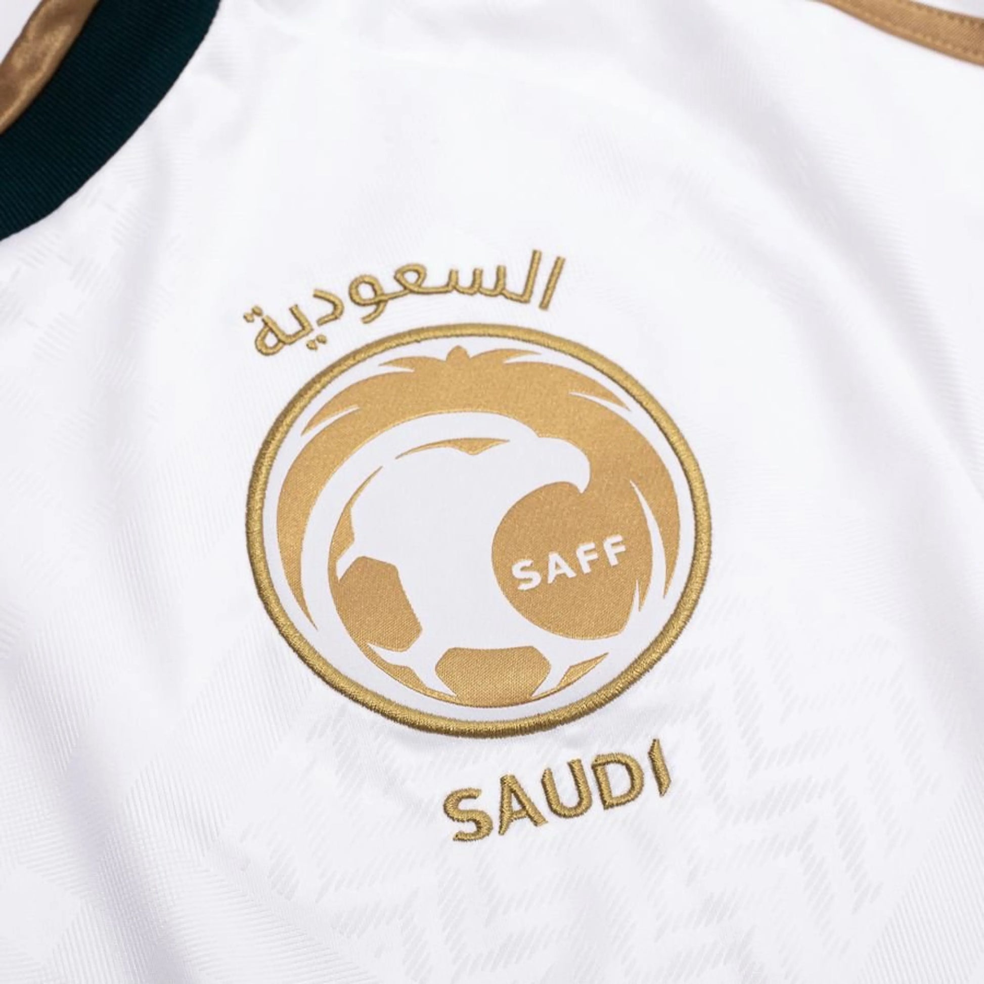 Maillot Arabie Saoudite Extérieur Coupe du Monde 2026 — Détail écusson