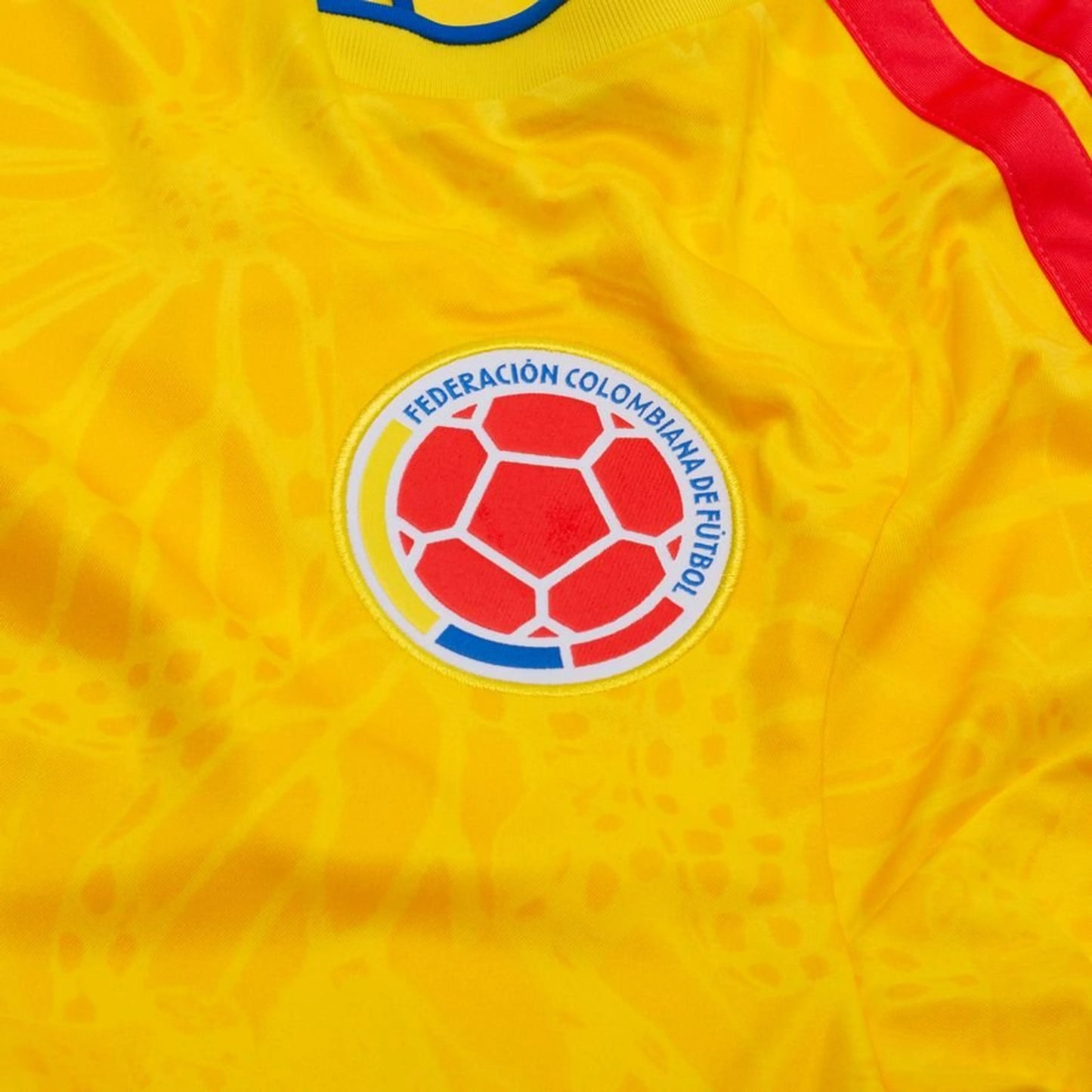 Maillot Colombie Domicile Coupe du Monde 2026 — Détail écusson