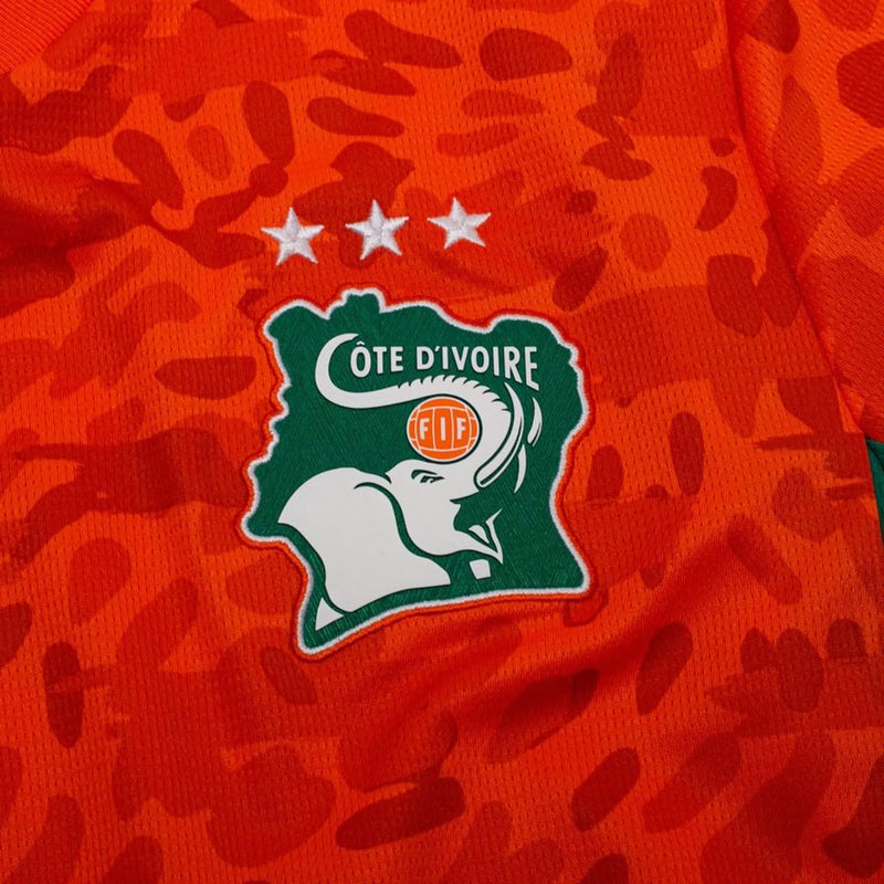 Maillot de Football Orange Premium Design Inspiré de l'Afrique