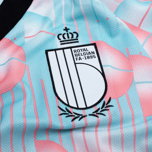 Maillot Belgique Extérieur Coupe du Monde 2026 — Détail écusson