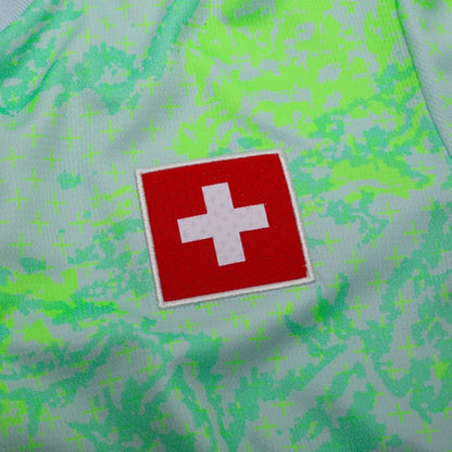 Maillot Suisse Extérieur Coupe du Monde 2026 — Détail écusson